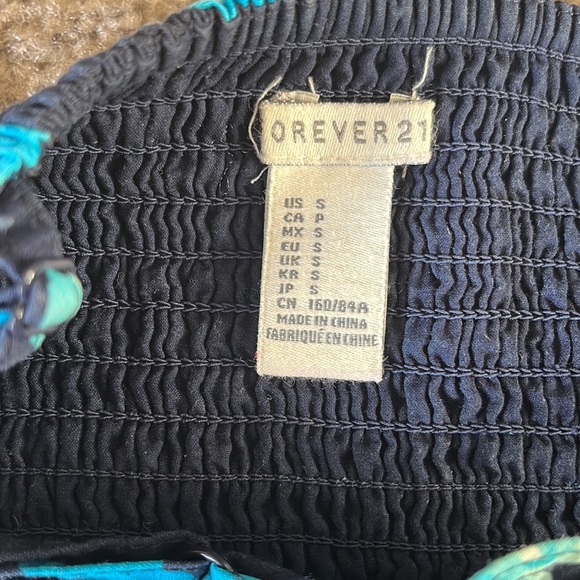 FOREVER 21 FLORAL FIT and FLARE - Picture 10 of 11